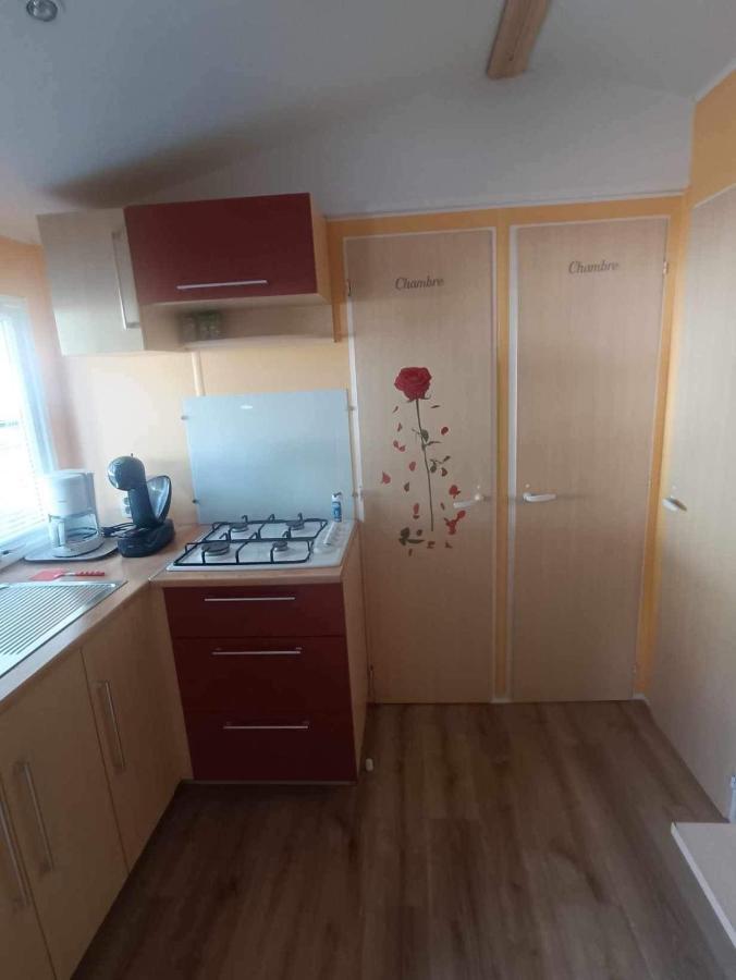 Camping Tohapi Coeur De Vendee La Boissiere-de-Montaigu Exteriör bild